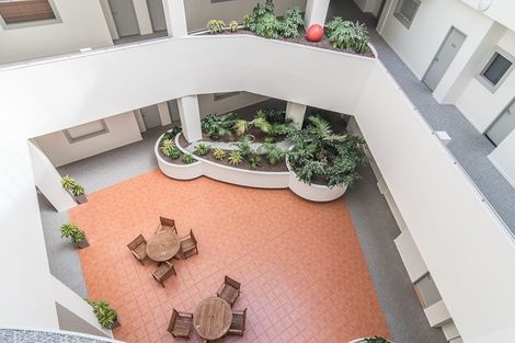 Photo of property in Stadium Garden Flats, 308/107 Thorndon Quay, Pipitea, Wellington, 6011