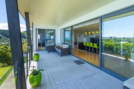 Photo of property in 7 Ocean Vista Lane, Paraparaumu, 5032