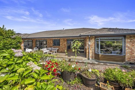 Photo of property in 55a Lonely Track Road, Fairview Heights, Auckland, 0632