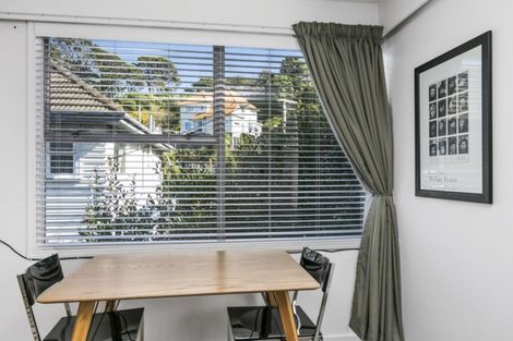 Photo of property in 4/12 Anderson Terrace, Mount Cook, Wellington, 6021