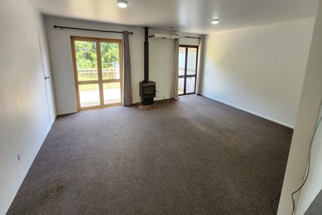 Photo of property in 7 Cook Street, Marfell, New Plymouth, 4310