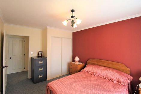 Photo of property in 17 Hannah Place, Holmes Hill, Oamaru, 9401