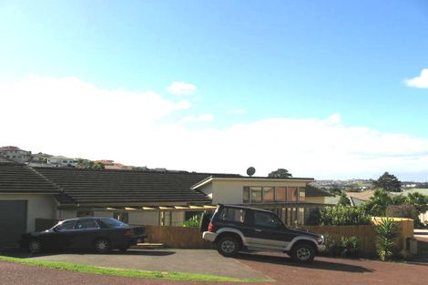 Photo of property in 20 Tyburn Lane, Unsworth Heights, Auckland, 0632