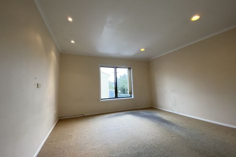Photo of property in Tuscany Towers, 53/1 Ambrico Place, New Lynn, Auckland, 0600