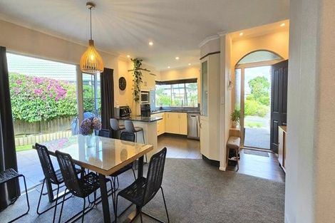 Photo of property in 26 Crichton Terrace, Mount Maunganui, 3116