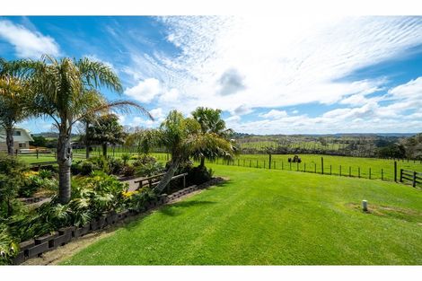 Photo of property in 14 Peters Lane, Taupaki, Henderson, 0782