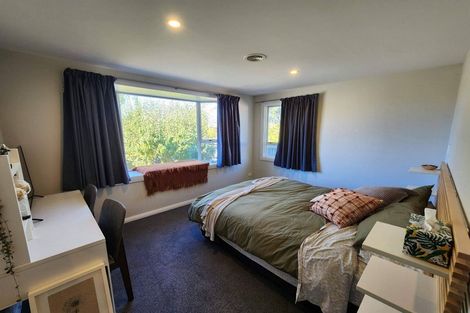 Photo of property in 115 Wainoni Road, Avondale, Christchurch, 8061