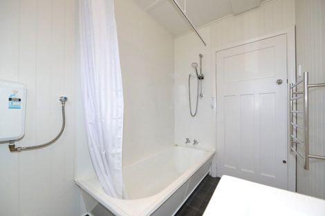 Photo of property in 69 Racecourse Road, Waipukurau, 4200