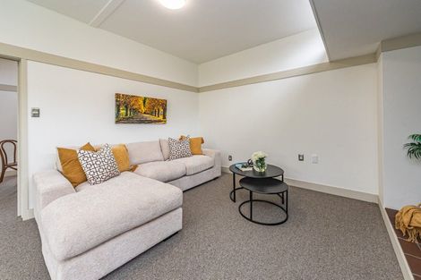 Photo of property in 8 Brassey Road, Saint Johns Hill, Whanganui, 4500