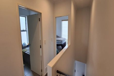 Photo of property in 4 Shelduck Way, Hobsonville, Auckland, 0616