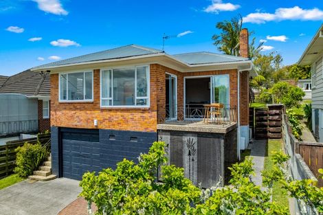 Photo of property in 3 Hepper Street, New Lynn, Auckland, 0600