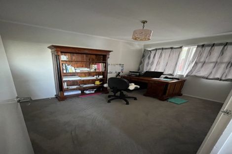 Photo of property in 6 Hartley Terrace, Massey, Auckland, 0614
