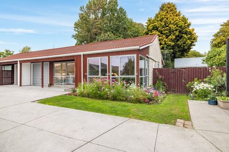 Photo of property in 1/5 Hythe Lane, Saint Martins, Christchurch, 8022