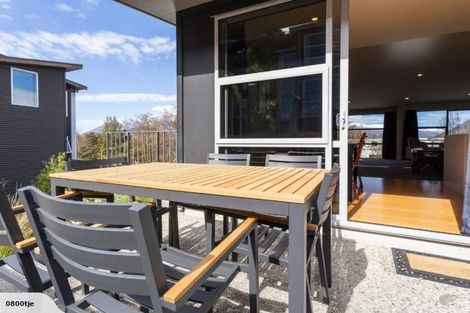 Photo of property in 18a Sainsbury Road, Fernhill, Queenstown, 9300