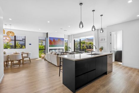 Photo of property in 11 Cutfield Lane, Kumeu, 0810