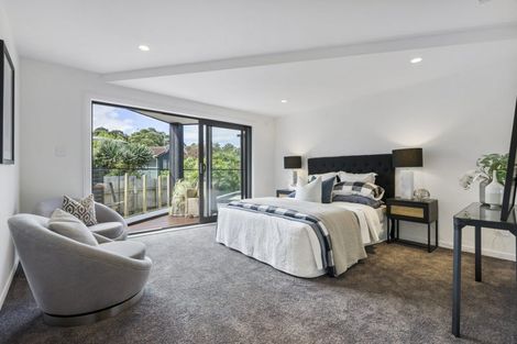 Photo of property in 61a Churchill Road, Murrays Bay, Auckland, 0630