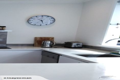 Photo of property in 2/61 Forrest Hill Road, Milford, Auckland, 0620