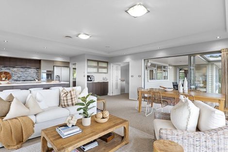 Photo of property in 98 Holliss Avenue, Cashmere, Christchurch, 8022