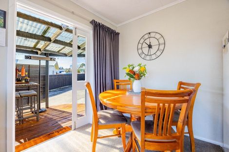 Photo of property in 6 Wilder Street, Waipukurau, 4200