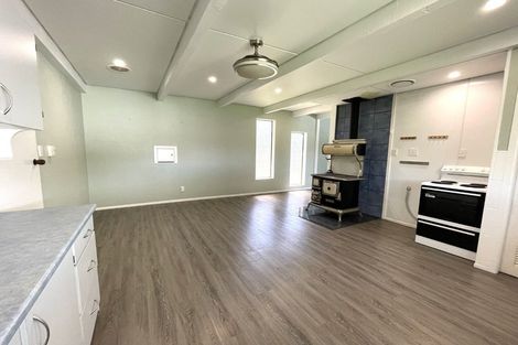 Photo of property in 35 Brown Street, Inglewood, 4330