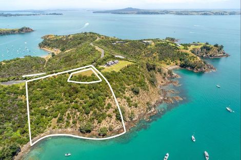 Photo of property in 155 Delamore Drive, Oneroa, Waiheke Island, 1081