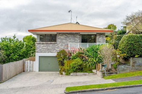 Photo of property in 27c Omokoroa Road, Omokoroa, 3114
