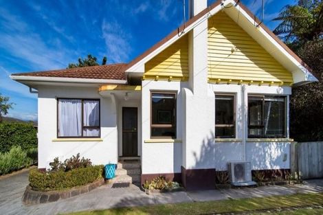 Photo of property in 7 Price Street, Westown, New Plymouth, 4310