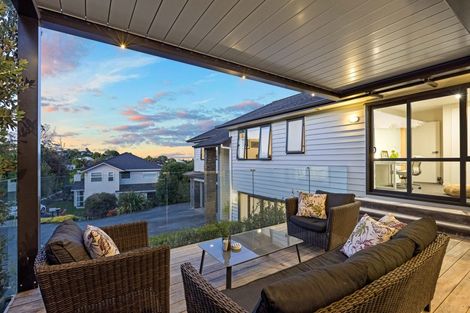 Photo of property in 15 Javelin Close, Gulf Harbour, Whangaparaoa, 0930