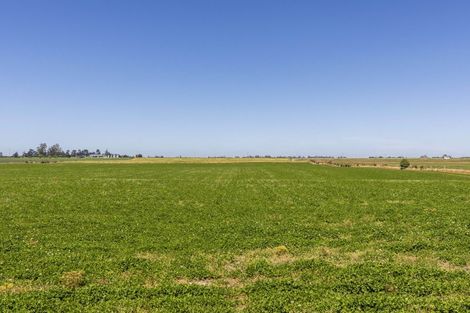 Photo of property in 2217 Old West Coast Road, Kirwee, Christchurch, 7671