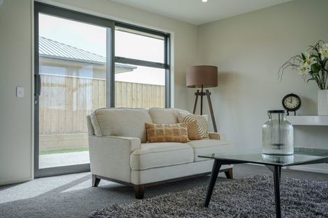 Photo of property in 14 Alex Place, Rolleston, 7614