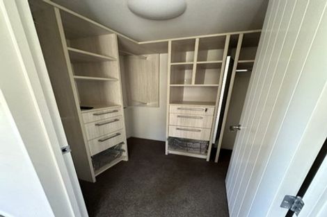 Photo of property in 6 Federer Lane, Bishopdale, Christchurch, 8053