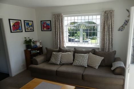 Photo of property in 32 Chamberlain Avenue, Amberley, 7481