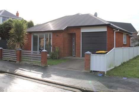Photo of property in 52 Queens Drive, Saint Kilda, Dunedin, 9012