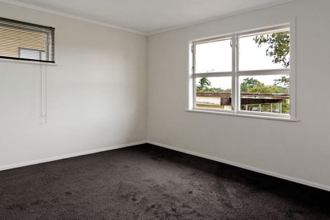 Photo of property in 12 Cutler Street, New Lynn, Auckland, 0600