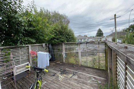 Photo of property in 72a Fifth Avenue, Enderley, Hamilton, 3214