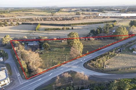 Photo of property in 2 Commercial Road, Oxford, 7430