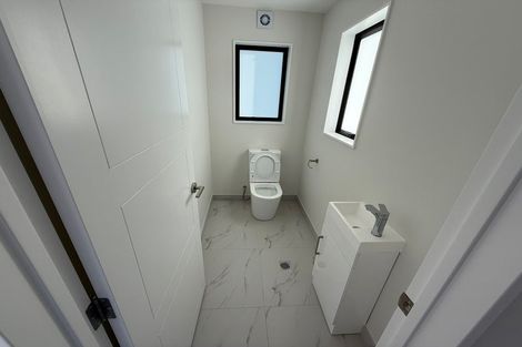 Photo of property in 1/41 Marriott Road, Pakuranga, Auckland, 2010