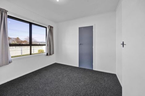 Photo of property in 10 Ramanui Avenue, Hawera, 4610