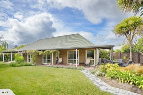 Photo of property in 40 Rickton Place, Rangiora, 7400
