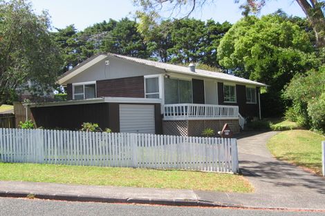 Photo of property in 24 Gladys Avenue, Glenfield, Auckland, 0629