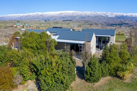 Photo of property in 23 Old Golf Course Road, Bridge Hill, Alexandra, 9320