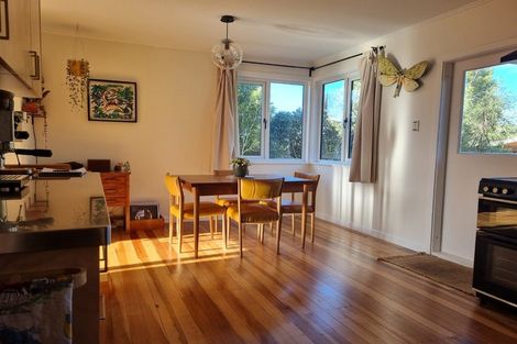 Photo of property in 18 Harrison Street West, Featherston, 5710