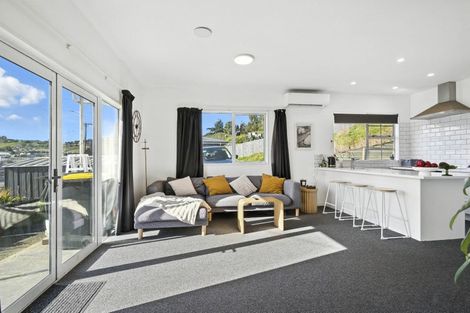 Photo of property in 100 Main South Road, Green Island, Dunedin, 9018