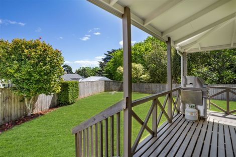 Photo of property in 16 Janome Place, Bucklands Beach, Auckland, 2014