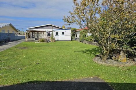 Photo of property in 52 Gonville Avenue, Gonville, Whanganui, 4501