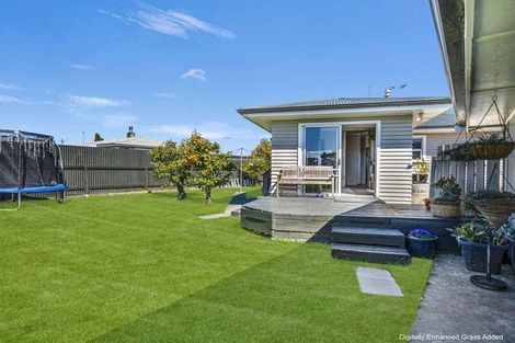 Photo of property in 12 Hitchings Avenue, Onekawa, Napier, 4110