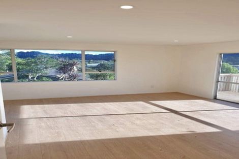 Photo of property in 2/84a Captain Scott Road, Glen Eden, Auckland, 0602