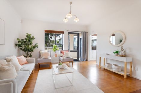 Photo of property in 54 Athlone Crescent, Avalon, Lower Hutt, 5011