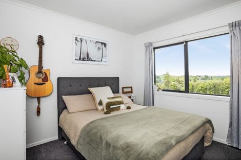 Photo of property in 21c Highlands Drive, Waipawa, 4277