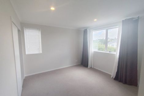 Photo of property in 3 Ambar Ridge Avenue, Massey, Auckland, 0614